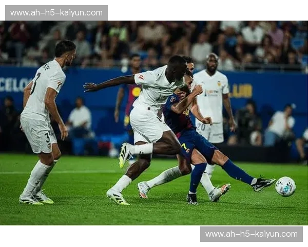 西甲高位逼抢：攻防之间的速度与智慧